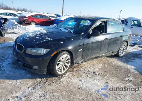 2010 BMW 328I z USA, uszkodzony, nr VIN WBAPH7C54AE125916